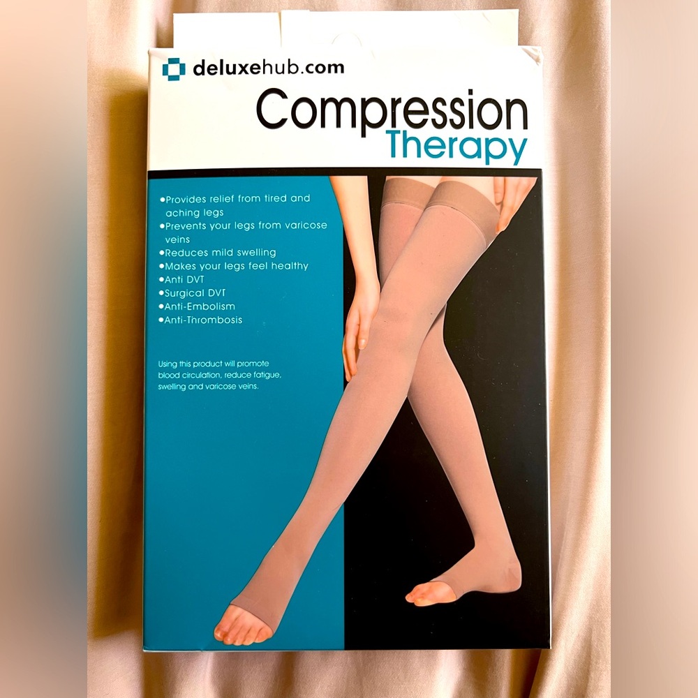 Compression therapy stockings